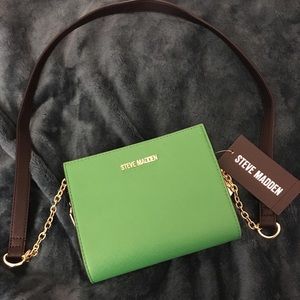 Steve Madden Bgreer Green Wallet On String